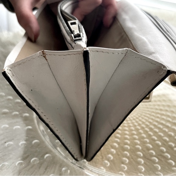 BALLY Leather Wallet - Picture 5 of 14